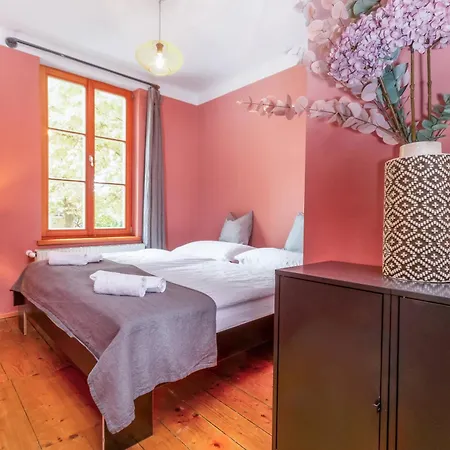 City-loft In 100und10 - Charmantes Dachstudio Beim Lendkanal