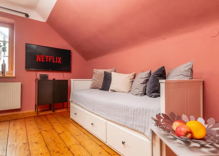 City-loft In 100und10 - Charmantes Dachstudio Beim Lendkanal *